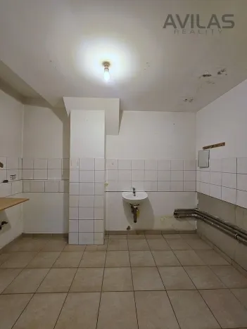 Pronájem obchodního prostoru, Týnec nad Sázavou, Ing. Fr. Janečka, 39 m2