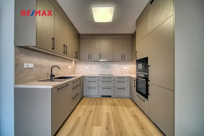 Pronájem bytu 2+kk, Nymburk, Bobnická, 52 m2