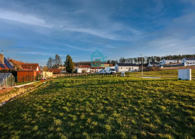 Prodej pozemku, Dubné, 990 m2