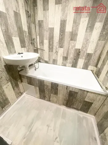 Pronájem bytu 2+1, Chomutov, Cihlářská, 53 m2