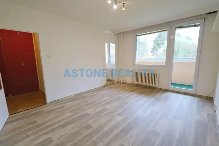 Pronájem bytu 1+1, Praha - Krč, V Štíhlách, 39 m2