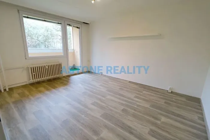 Pronájem bytu 1+1, Praha - Krč, V Štíhlách, 39 m2