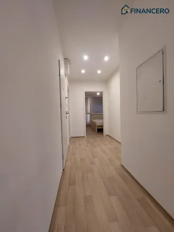 Pronájem bytu 2+1, Brno, Strážnická, 58 m2