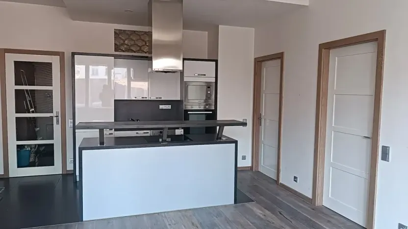 Pronájem bytu 3+kk, Praha - Nové Město, Opletalova, 70 m2