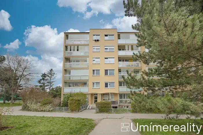 Prodej bytu 2+kk, Praha - Horní Měcholupy, Neapolská, 43 m2