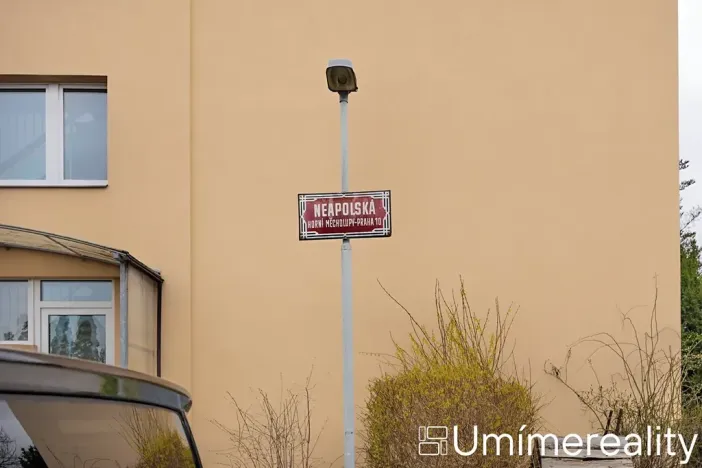 Prodej bytu 2+kk, Praha - Horní Měcholupy, Neapolská, 43 m2