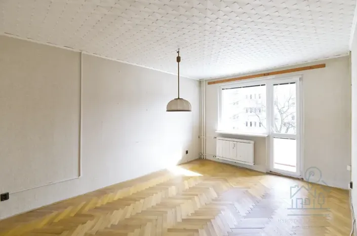 Prodej bytu 3+1, Ostrov, Severní, 68 m2