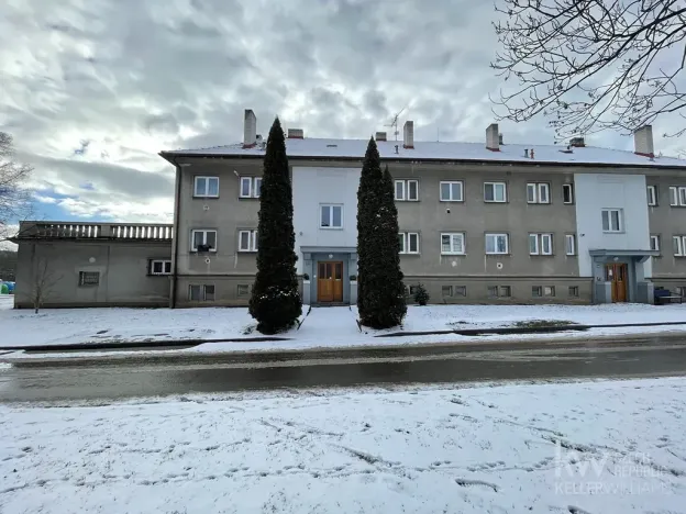 Pronájem bytu 2+1, Tlučná, V Rybníčkách, 47 m2