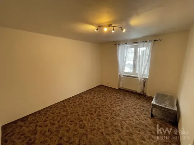 Pronájem bytu 2+1, Tlučná, V Rybníčkách, 47 m2