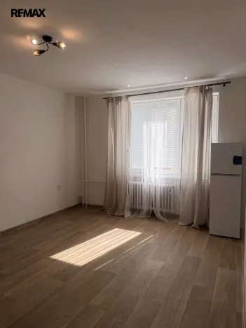 Pronájem bytu 1+kk, Karlovy Vary, Sokolovská, 24 m2