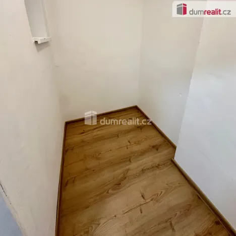 Pronájem bytu 1+1, Děčín - Děčín II-Nové Město, Lipová, 36 m2