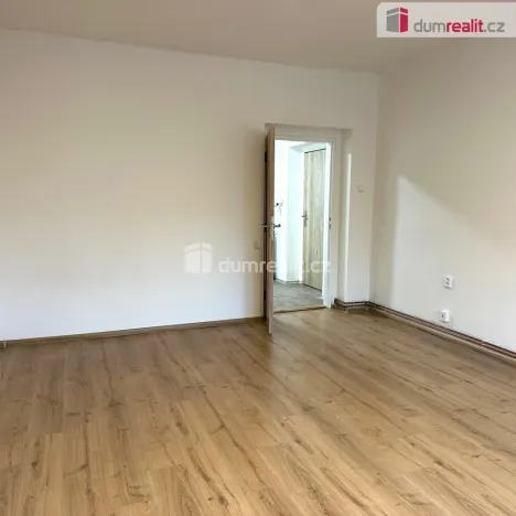 Pronájem bytu 1+1, Děčín - Děčín II-Nové Město, Lipová, 36 m2