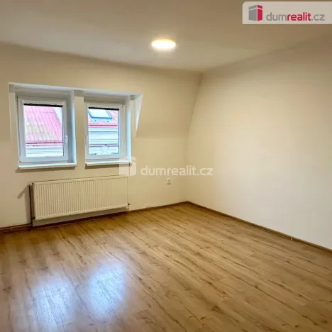 Pronájem bytu 1+1, Děčín - Děčín II-Nové Město, Lipová, 36 m2
