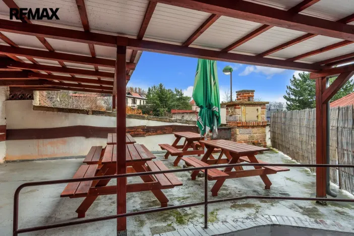 Pronájem restaurace, Hořice, Čechova, 340 m2