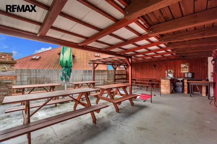 Pronájem restaurace, Hořice, Čechova, 340 m2