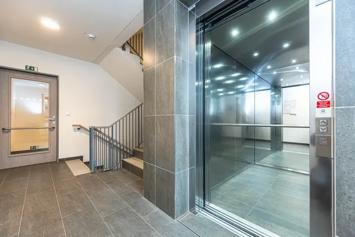 Prodej bytu 1+kk, Praha, Sochorcova, 36 m2