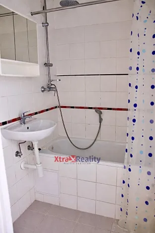 Prodej bytu 3+1, Krupka - Maršov, Dukelských hrdinů, 69 m2