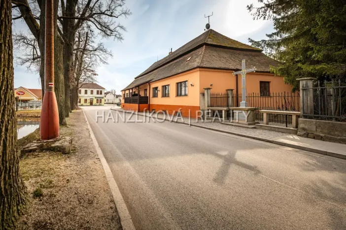 Prodej vícegeneračního domu, Chlum u Třeboně, Hejtmanská hráz, 1253 m2