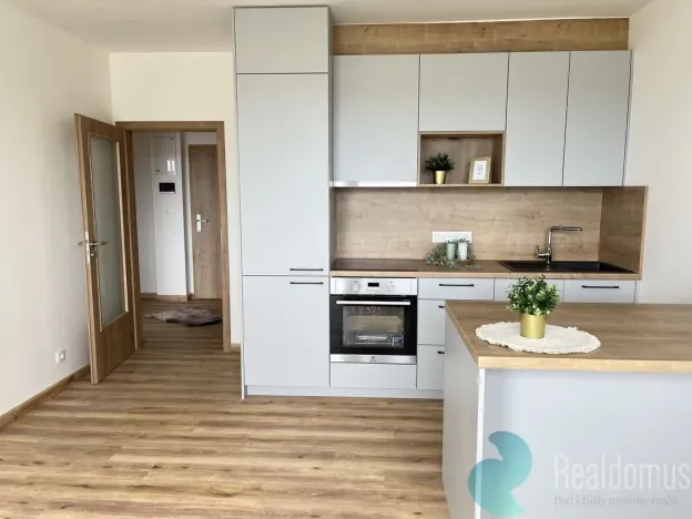 Pronájem bytu 2+kk, České Budějovice, České Vrbné, 56 m2