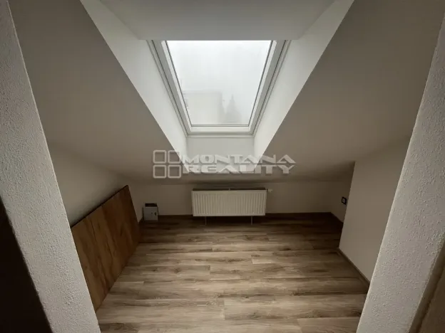 Pronájem bytu 2+kk, Olomouc, Hněvotínská, 80 m2