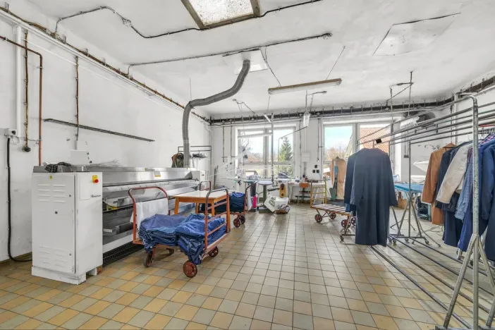 Prodej výrobních prostor, Havlíčkův Brod, Sázavská, 750 m2