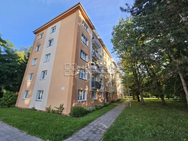 Pronájem bytu 3+1, Olomouc, Kmochova, 61 m2