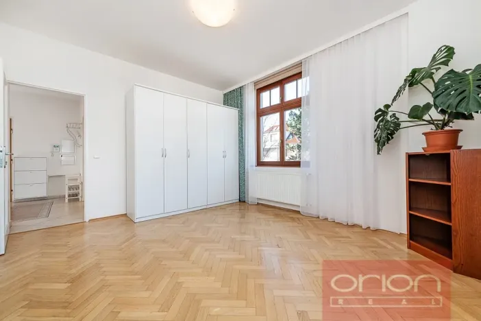 Pronájem bytu 4+1, Praha - Dejvice, Na viničních horách, 152 m2