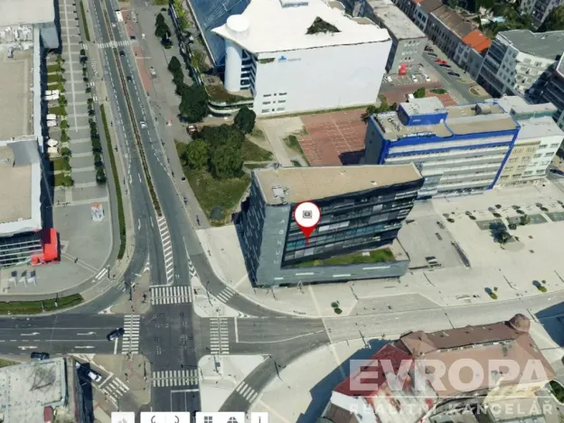 Pronájem kanceláře, Pardubice - Zelené Předměstí, třída Míru, 16 m2