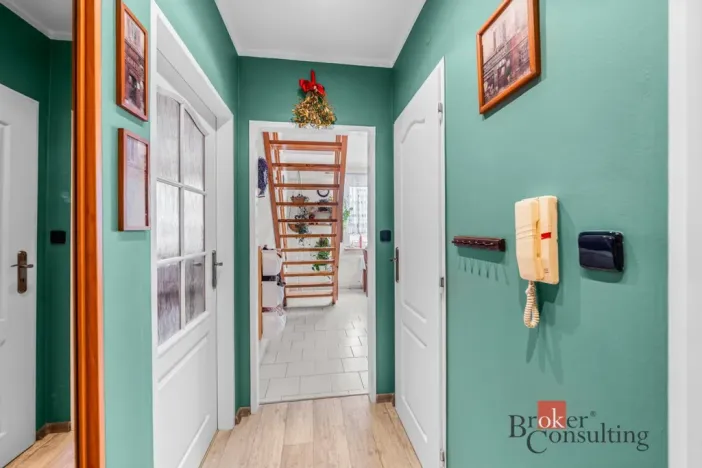 Prodej bytu 3+1, Plzeň - Lobzy, Částkova, 85 m2