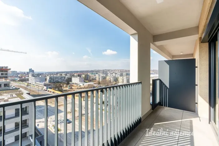 Pronájem bytu 1+kk, Praha - Hloubětín, Poděbradská, 40 m2