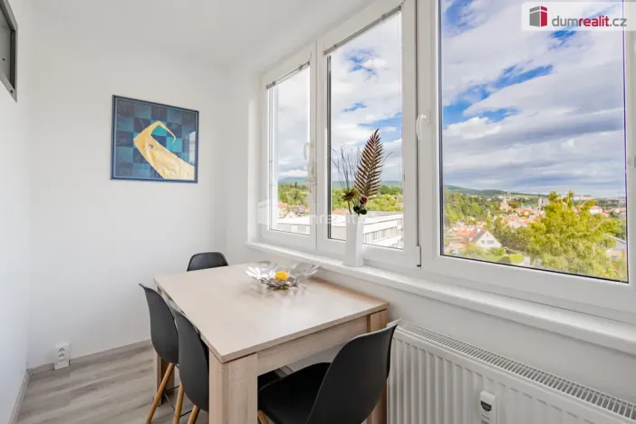 Pronájem bytu 3+1, Český Krumlov - Plešivec, Sídliště Plešivec, 78 m2