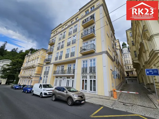 Pronájem garáže, Mariánské Lázně, Masarykova, 17 m2