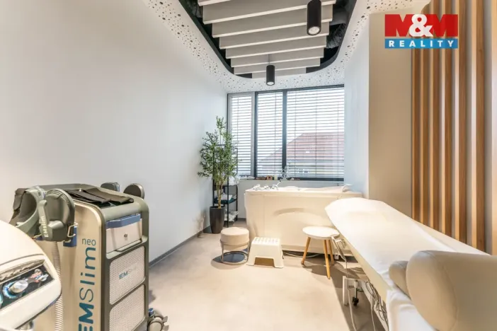 Pronájem obchodního prostoru, Praha, Jihlavská, 30 m2