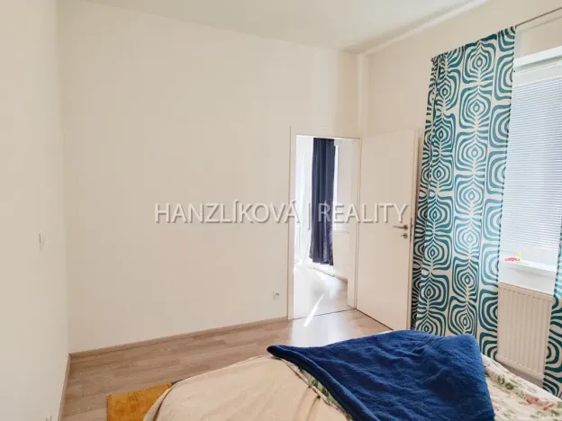 Pronájem bytu 2+kk, České Budějovice - České Budějovice 2, U Boru, 38 m2