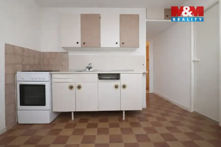Prodej bytu 2+1, Karviná - Hranice, Čsl. armády, 58 m2