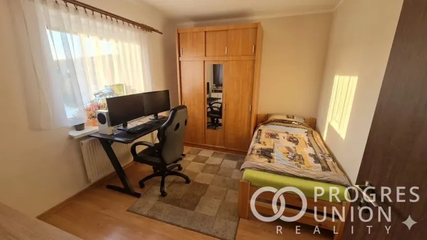 Prodej rodinného domu, Kunovice, 200 m2