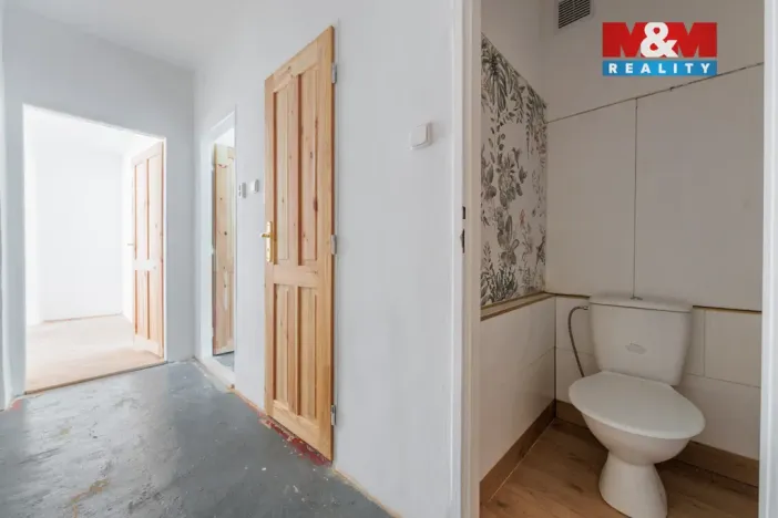 Prodej bytu 2+1, Bukovany, 51 m2