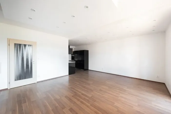 Pronájem bytu 2+kk, Praha - Háje, Stříbrského, 60 m2