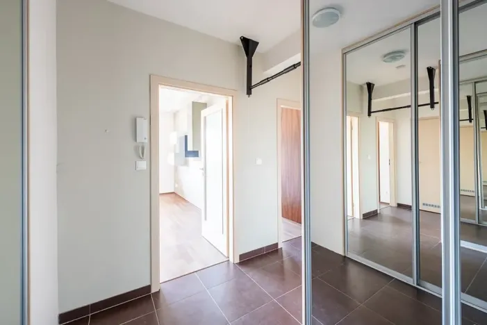 Pronájem bytu 2+kk, Praha - Háje, Stříbrského, 60 m2