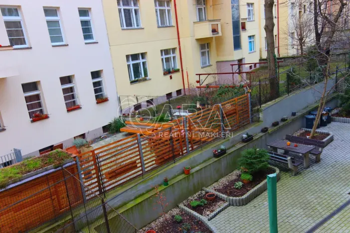 Pronájem bytu 2+kk, Praha - Dejvice, Koulova, 40 m2