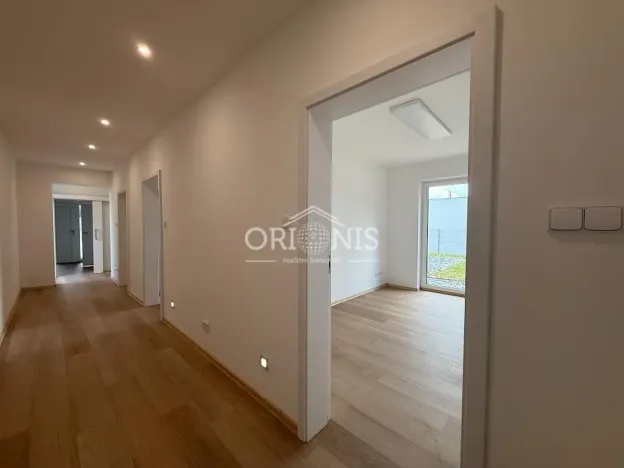 Pronájem domu na klíč, Chomutov, Březový vrch, 110 m2