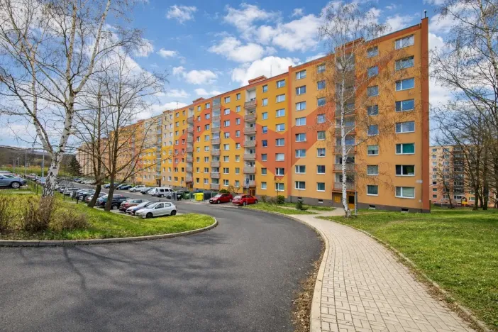 Prodej bytu 4+1, Jirkov, SNP, 76 m2