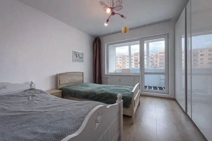 Prodej bytu 4+1, Jirkov, SNP, 76 m2