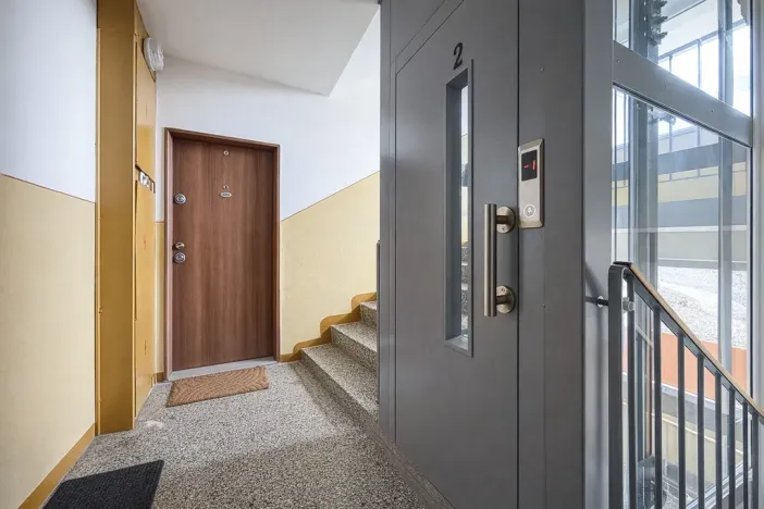 Prodej bytu 4+1, Jirkov, SNP, 76 m2