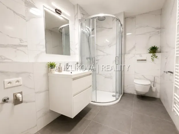Pronájem bytu 2+kk, České Budějovice, Hálkova, 40 m2