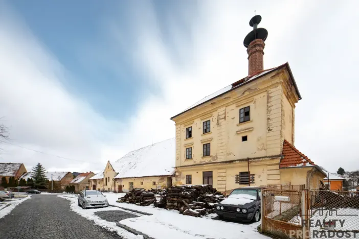 Prodej komerční nemovitosti, Chudenice, Mírové nám., 1906 m2