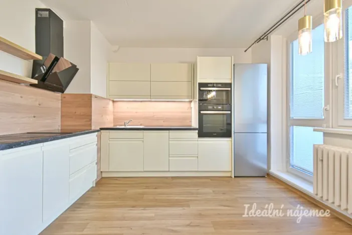 Pronájem bytu 1+1, Brno - Řečkovice, Horácké náměstí, 44 m2