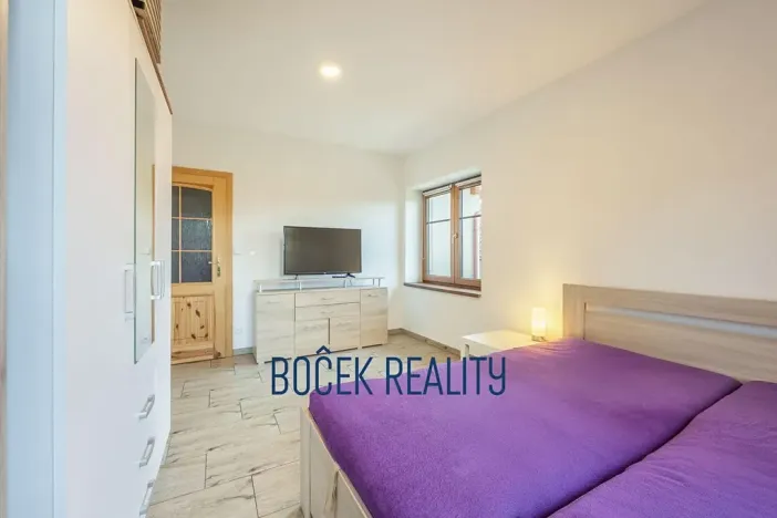 Prodej rodinného domu, Jince, 88 m2