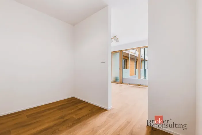 Pronájem bytu 1+kk, Plzeň - Východní Předměstí, Zahradní, 42 m2
