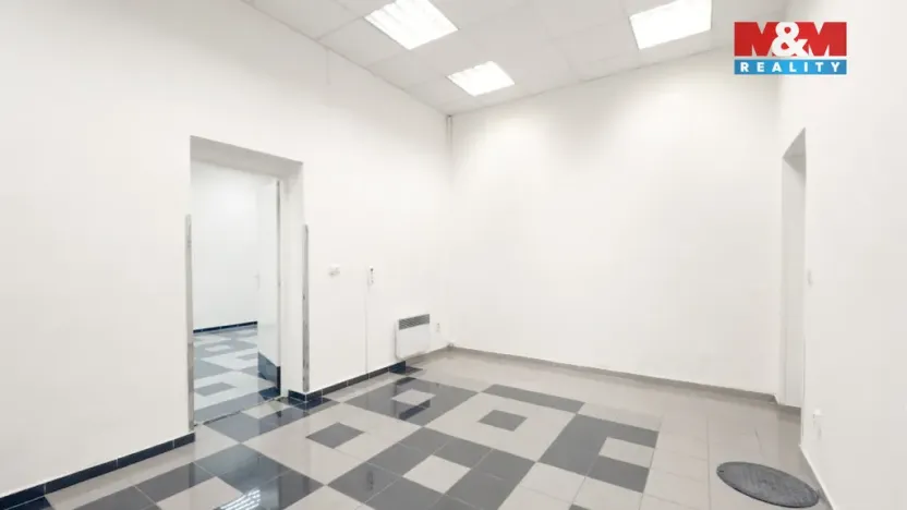 Prodej obchodního prostoru, Praha - Libeň, Sokolovská, 144 m2